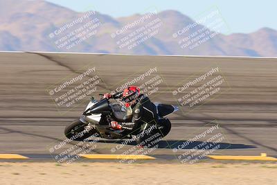 media/Oct-06-2024-Race Pace (Sun) [[d7d39ec7ad]]/5-Bowl Pans (830am)/